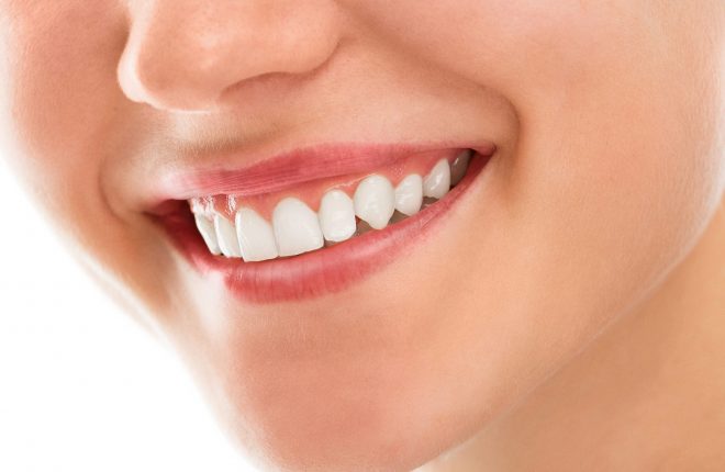4 Ways a Cosmetic Dentist Can Transform Your Smile